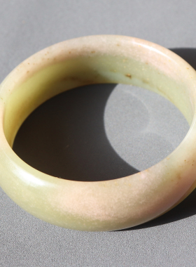 罕见孤品和田玉青黄口粉紫四色镯