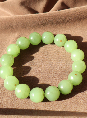 俄罗斯果绿碧玉点金12mm圆珠手链