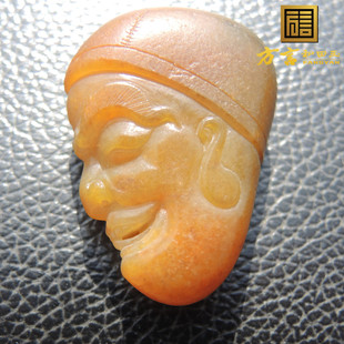方言和田玉巨漏珍品罕见老熟如酥独颗鸡油黄色黄玉籽料罗汉吊坠R