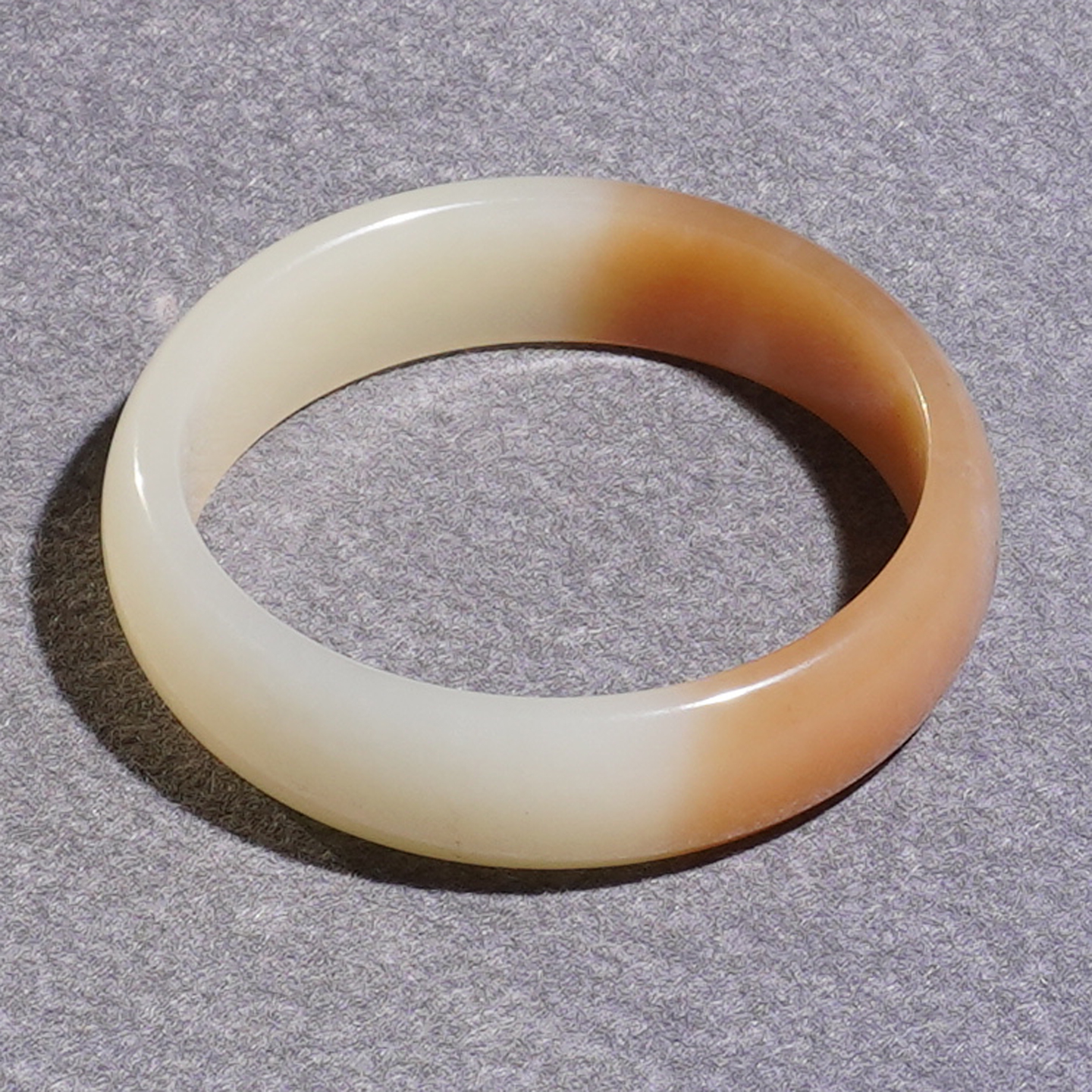 和田玉且末料黄口料糖玉渐变手镯