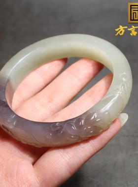 青海烟紫白玉双色55mm雕花手镯