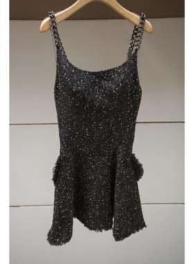 专柜正品秋冬时尚吊带EJWBCR36周末连衣裙2080元