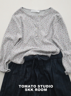 bm风少女灰色碎花v领七分袖T恤复古设计感小众打底衫上衣