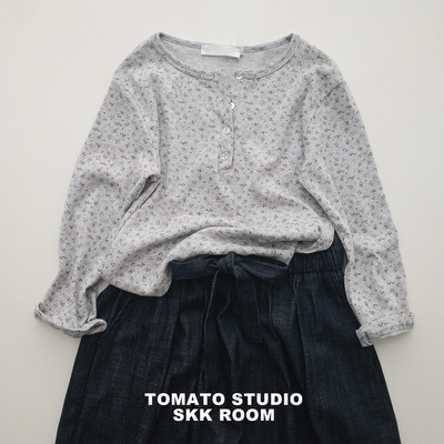 bm风少女灰色碎花v领七分袖T恤复古设计感小众打底衫上衣