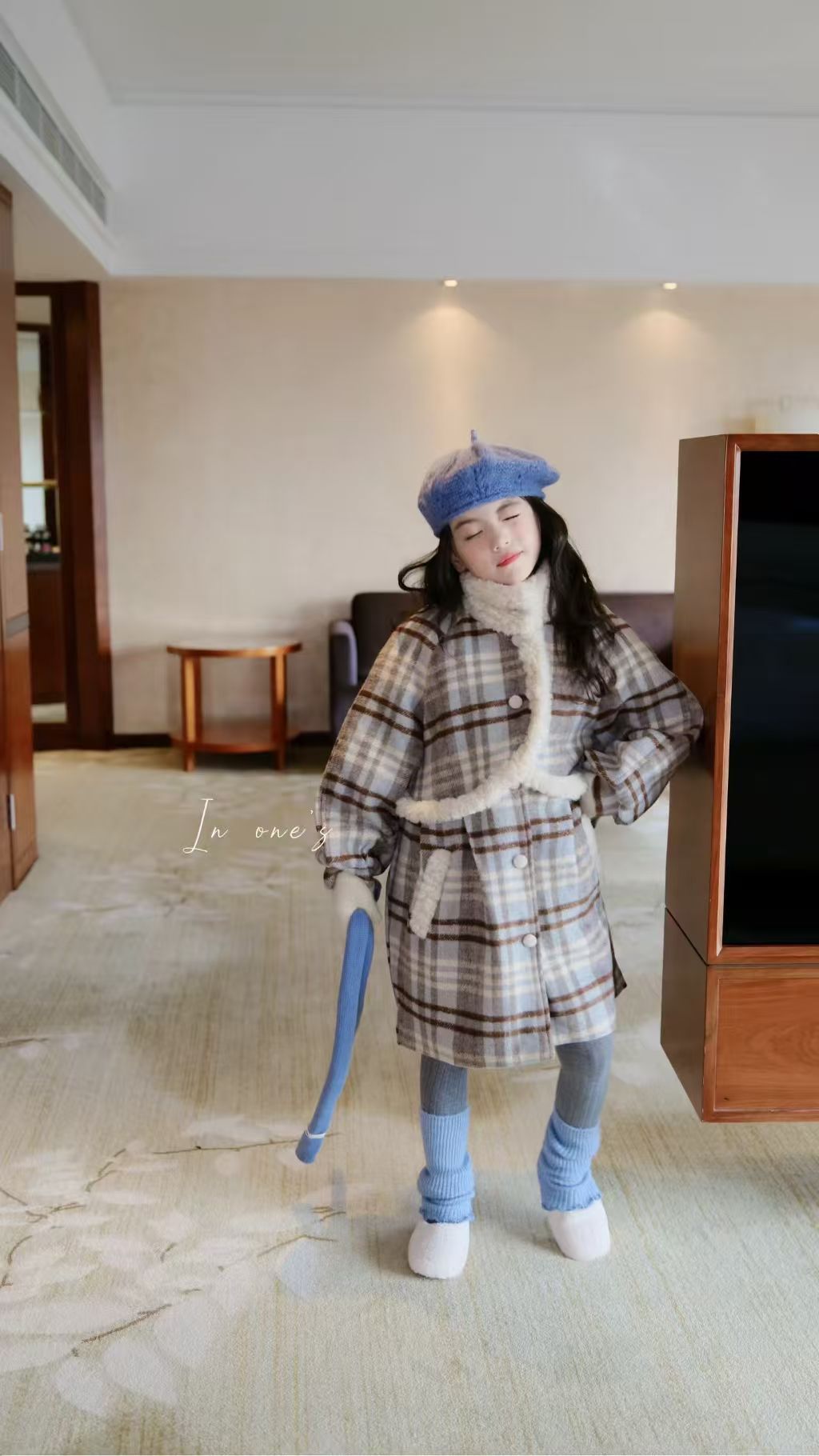 秋栗I own2025秋冬新款气质格子毛呢大衣女童中长款外套中小童
