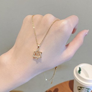 项饰品 简约个性 网红爆款 六芒星钛钢项链女小众轻奢百搭锁骨链韩版