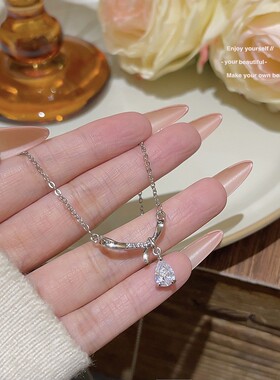 蝴蝶结锆石钛钢锁骨链超闪百搭