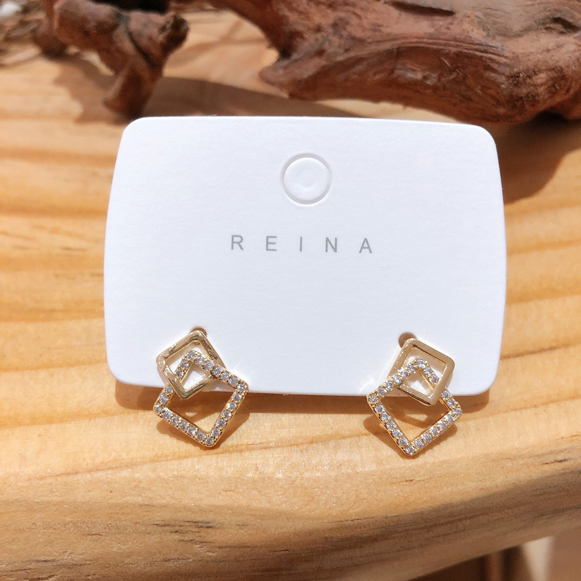 2023年新款潮精致小巧耳钉方形镶钻韩版个性百搭饰品耳环简约耳饰,饰品/流行首饰/时尚饰品新,耳钉,淘宝优惠券,粉丝福利购,淘宝优惠卷