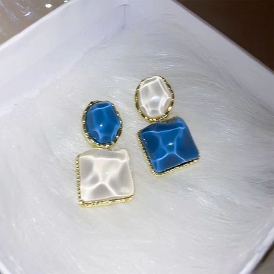 不对称方形冰块质感耳坠耳环