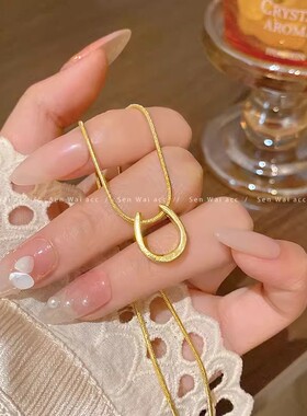 金色马蹄吊坠项链女款2025新款