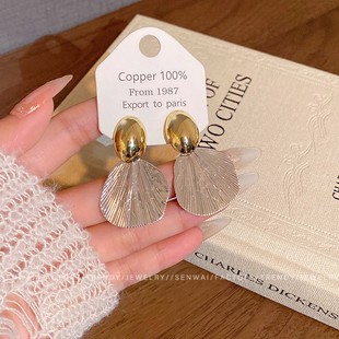 金属不规则贝壳纹理耳环女高级感夸张小众耳钉气质时尚百搭耳饰品