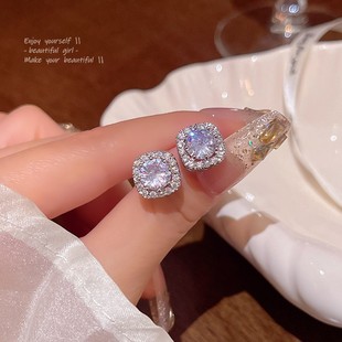 S925银针轻奢小众精致锆石耳钉女百搭气质高级感方锆耳环耳饰批发