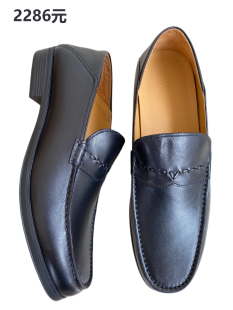 商场正品 头层牛皮男士 乐福鞋 一脚蹬商务休闲防滑耐磨 撤柜原2286元