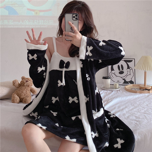 揭阳睡衣女款2025新款冬珊瑚绒保暖法兰绒高级感睡袍薄绒毛家居服