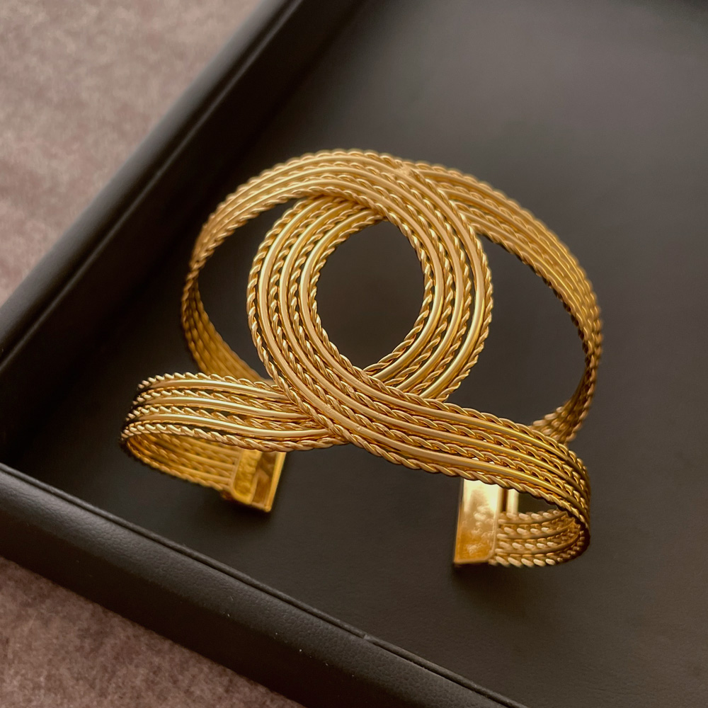 熔岩叠戴手镯高颜值小众设计师款异域风肌理夸张手饰18k金中古风