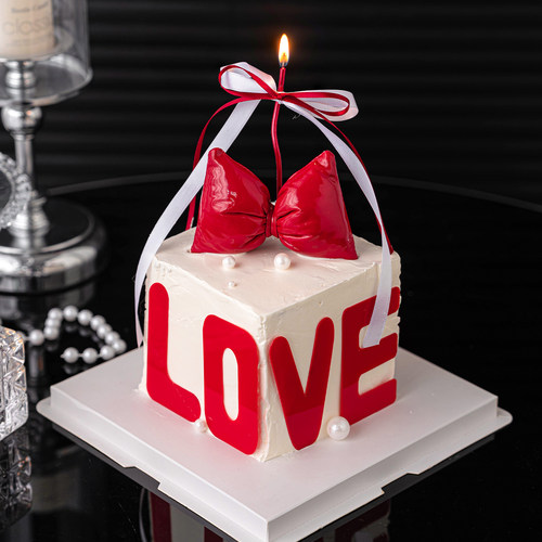 情人节红草莓亚克力蝴蝶结蛋糕饰