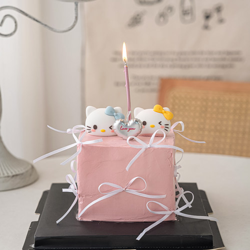 情人节表白小猫蝴蝶结蛋糕装饰