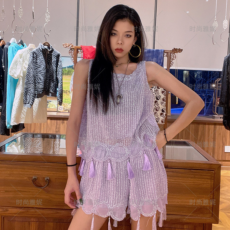 clotheswomen网红钉珠上
