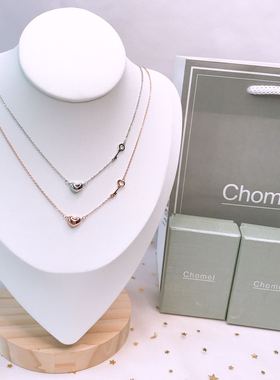 新加坡本土品牌风送女朋友锁骨链