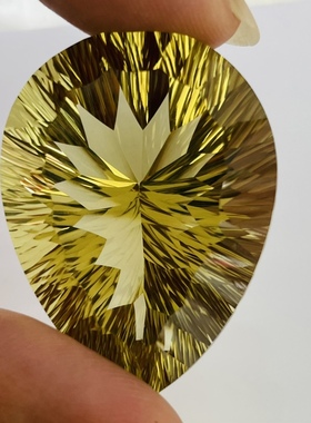 天然大颗粒原石柠檬晶黄水晶千禧切割91.6CT全净体水滴裸石戒面