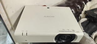 Sony/索尼 VPL-CX239二手投影机投影仪，高亮度4100流明工程机HDMI口，商业办公培训，高清高亮