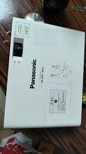 二手投影机投影仪高清高亮工程机松下X416C高亮度4100流明。白天直投