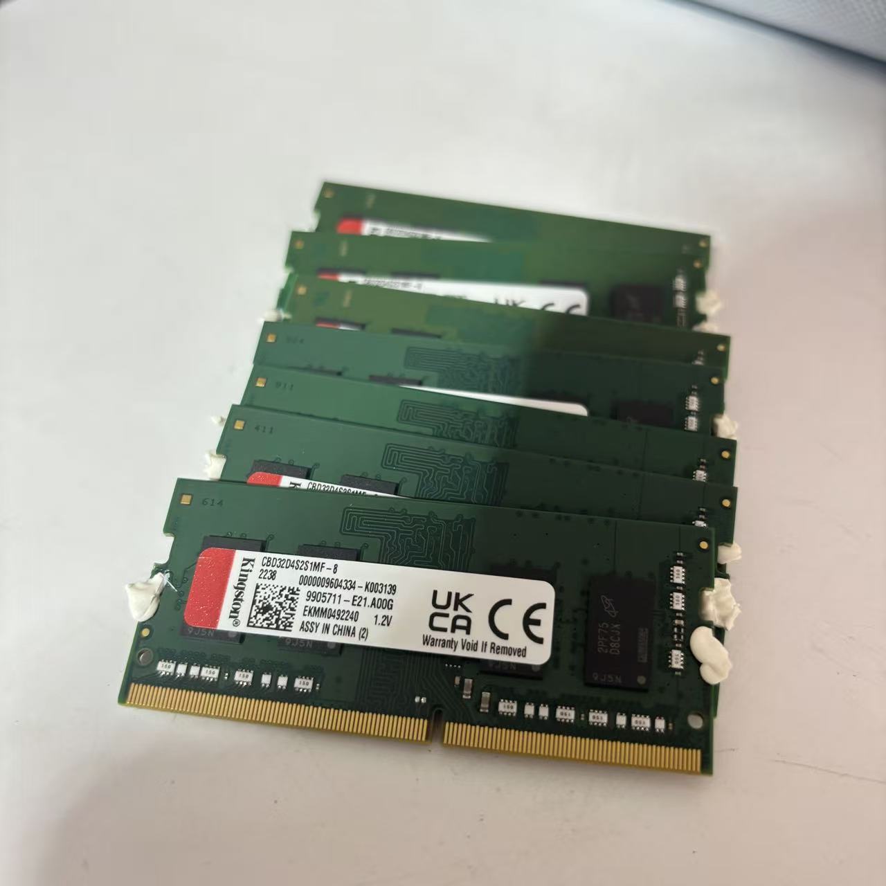 金士顿8G内存条3200 4代 PC4 笔记本内存 CBD32D4S2S1MF-8