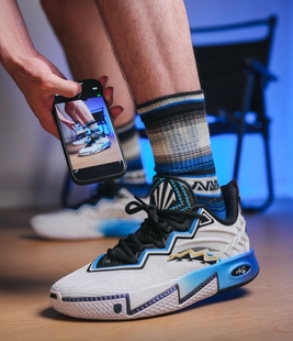 安踏欧文二代达拉斯氮科技减震耐磨回弹 低帮 篮球鞋 112531111s