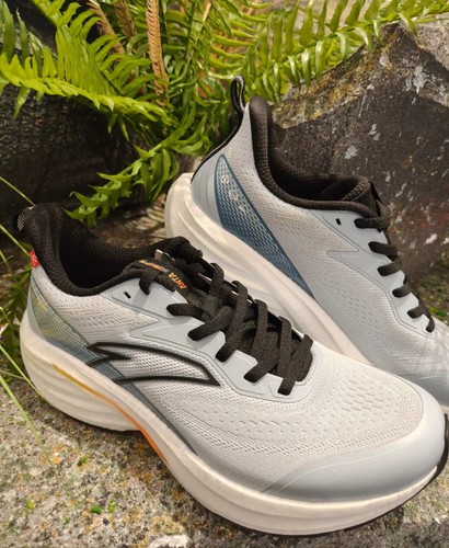 安踏氮科技火箭7代舒适百搭减震耐磨透气低帮跑步鞋112545581-15