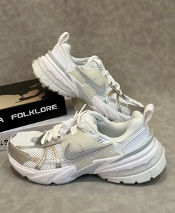 耐克Nike V2K网面透气轻便老爹鞋运动休闲跑步鞋FD0736-104