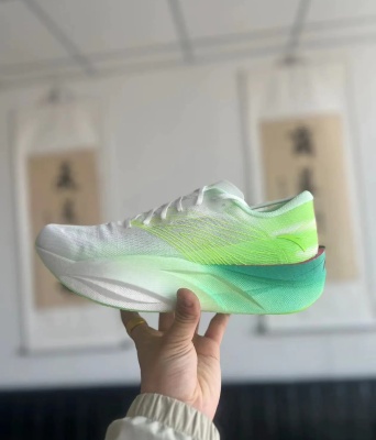 安踏C202 6代专业碳板男子马拉松竞速氮科技跑步鞋112445570