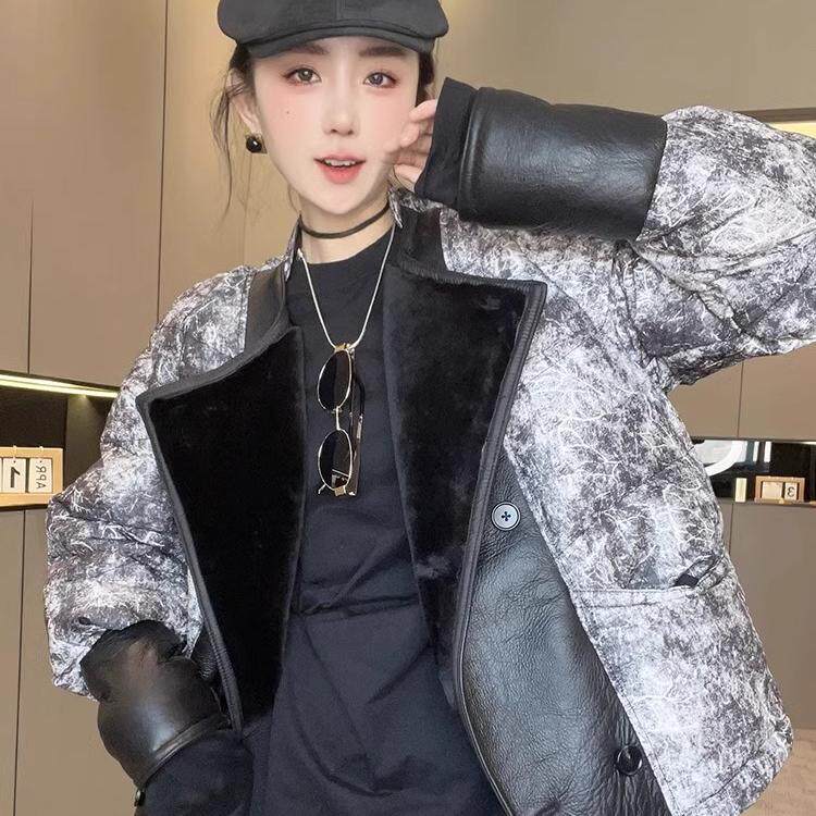 现货皮毛一体拼接羽绒服女2024冬季新款撞色晕染短款保暖外套长袖