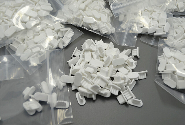 Connecteur pour téléphone portable - Ref 321033 Image 4