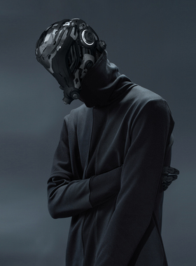 RL | REINDEE LUSION 不规则解构华夫格拼接高领防寒长袖套指T恤