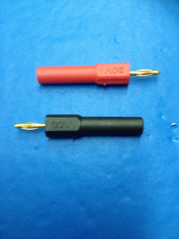 2mm公头转4mm母头 2毫米香蕉插头转4毫米母座 转接头