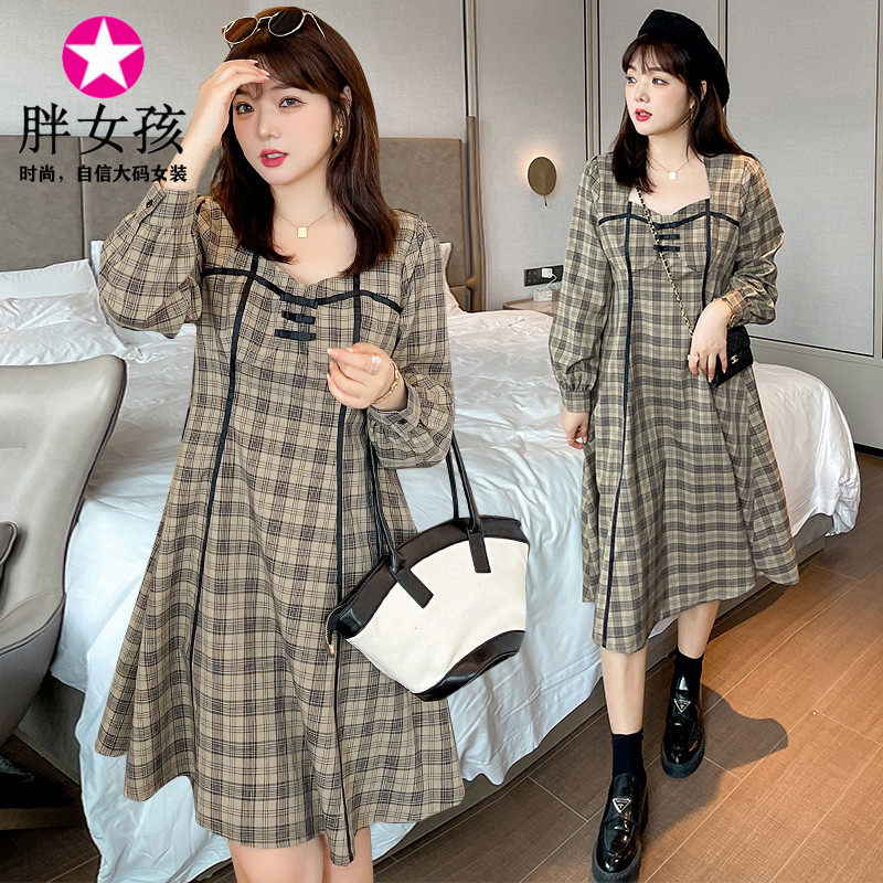 胖女孩特大码女装韩版格子连衣裙胖mm春新款复古气质长短款闺蜜装