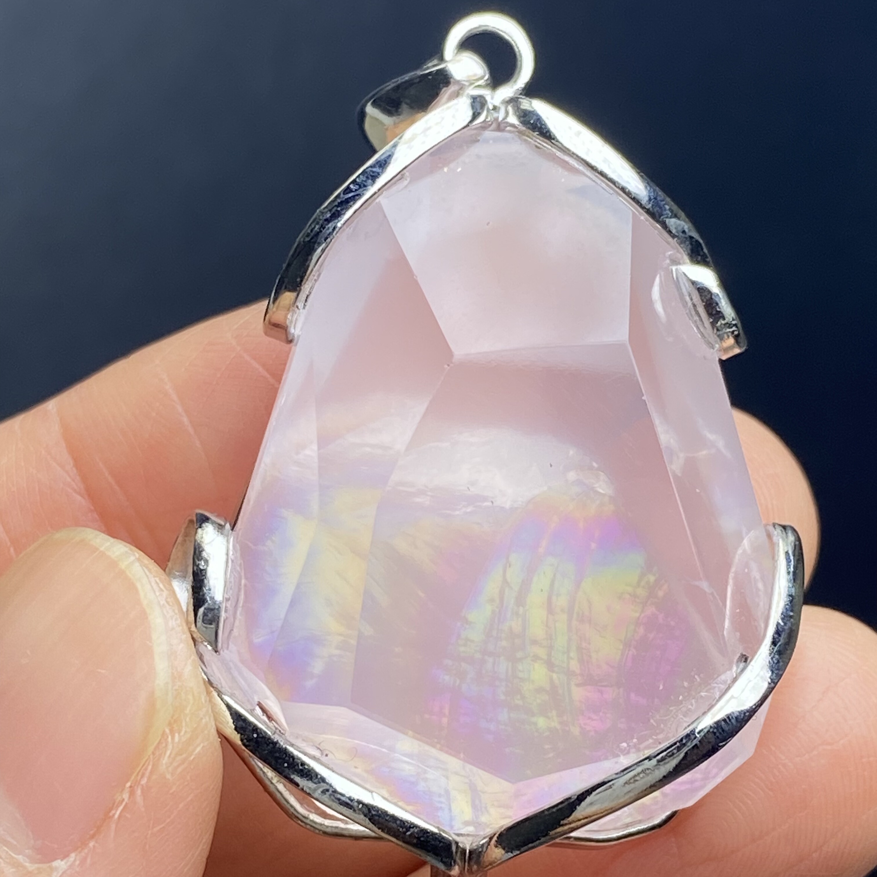 天然粉水晶彩虹吊坠裸石女款粉晶项链挂坠饰品一物一图