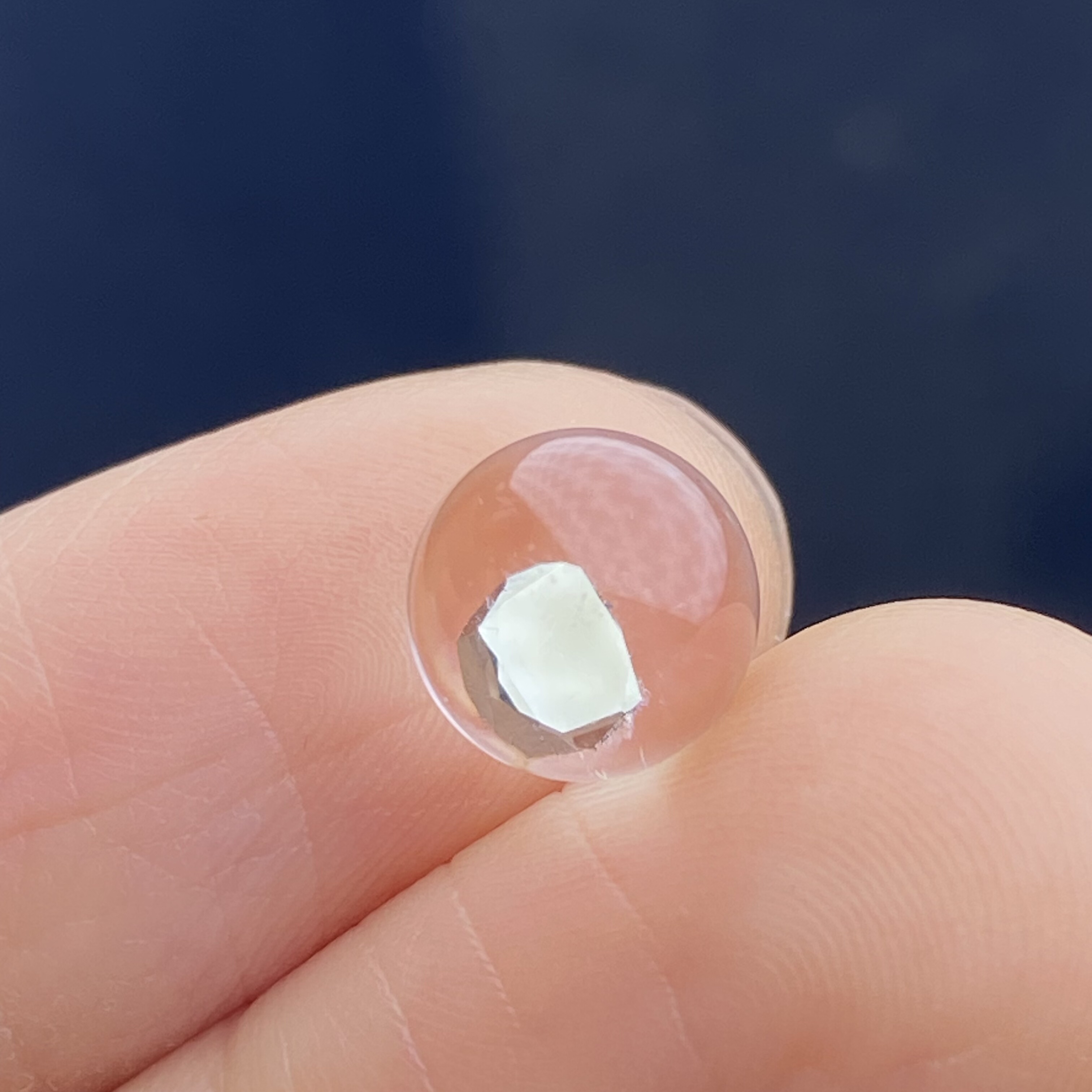 天然水晶包裹体黄铜矿吊坠圆珠DIY铜矿单珠饰品可做戒指8mm