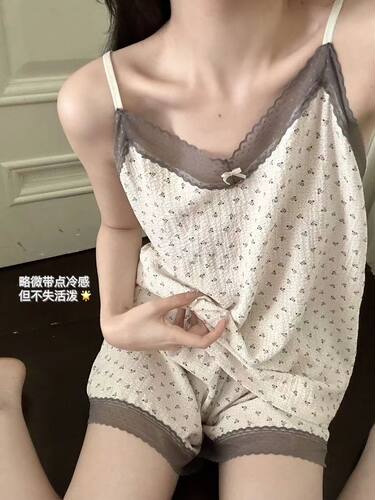 高级感碎花蕾丝花边睡衣女夏季套装新款纯欲风吊带短裤印花家居服