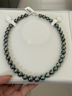 混彩大溪地珍珠项链，正圆，微细瑕，特强镜面光