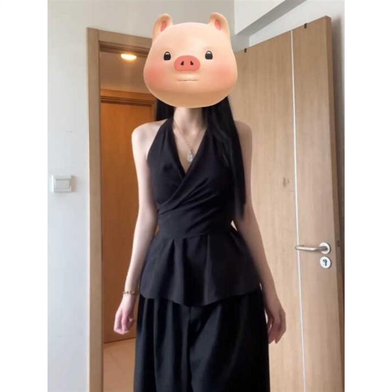 黑色无袖挂脖上衣女夏装2026新款高级感气质又a又飒搭配一整套装