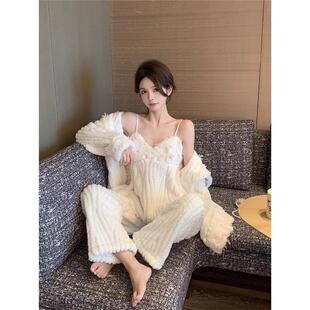 2025新款秋冬季加厚珊瑚绒睡衣女带胸垫性感三件套装可外穿家居服