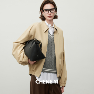 CHENE 斜插设计袋盖口袋两面穿翻领格纹巴恩风短外套女 YI经典