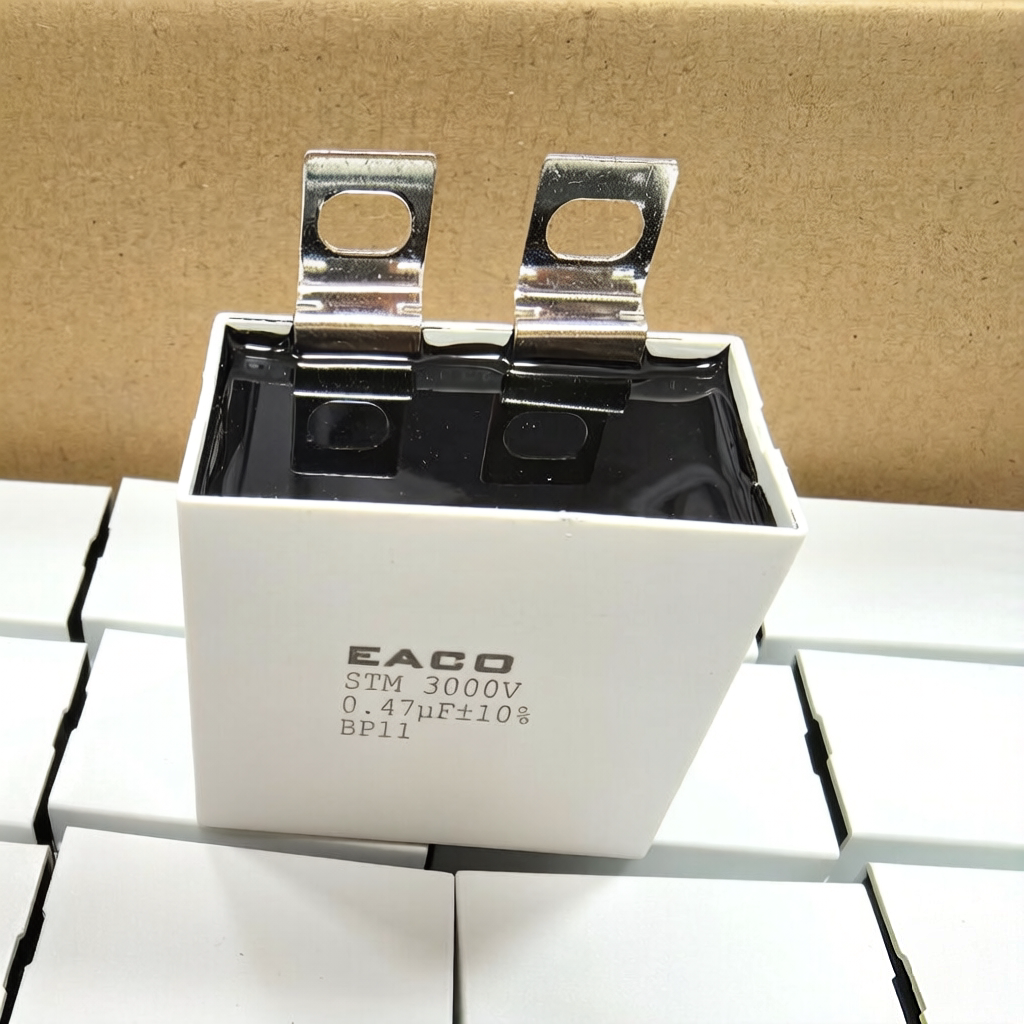EACOSTM3000V薄膜电容82UF