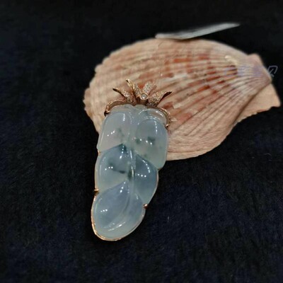 教科书级冰种飘蓝花翡翠A货树叶吊坠 18K金镶天然钻石 PB210127