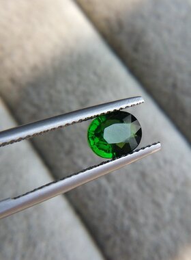 天然铬碧玺A05A-11  1.10ct 颜色好 全净！！！