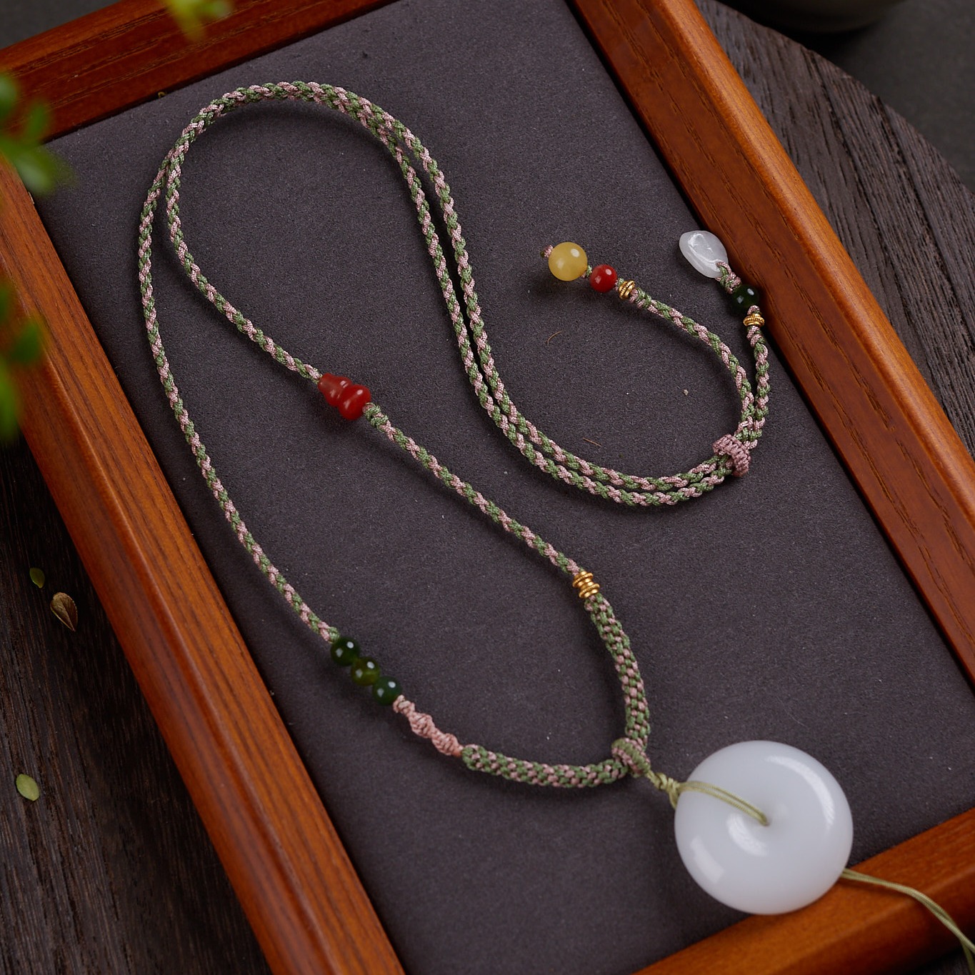 高端吊坠挂绳女黄金八宝罗盘编绳佛公翡翠玉坠挂件项链绳手工编织