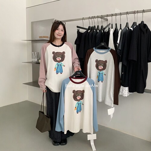 RARA STYLE2026秋冬韩版撞色插肩袖油画小熊印花全棉宽松长袖T恤