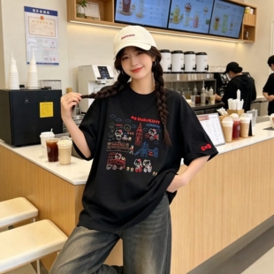 皇冠2026夏季刺绣卡通hello kitty蝴蝶结宽松时髦大版全棉短袖T恤