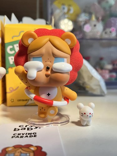 CRYBABY哭娃巡游系列手办盲盒 POPMART泡泡玛特玩具呆萌创意礼物